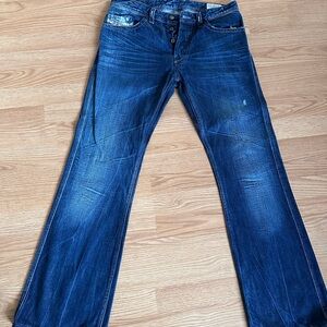 Diesel Men's Bootcut Jeans in Dark Blue Wash